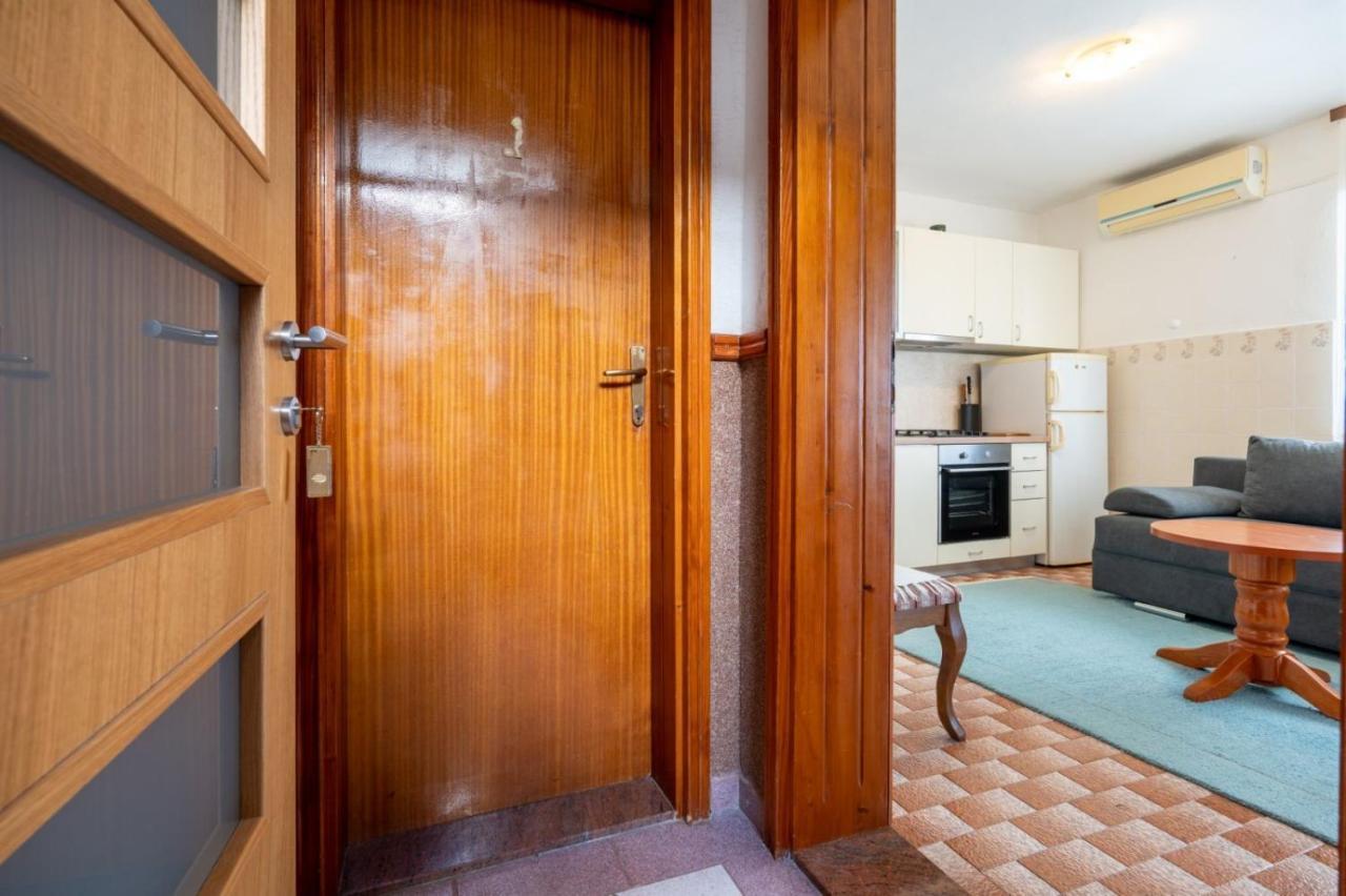 Apartments And Rooms Lotus Неум Экстерьер фото