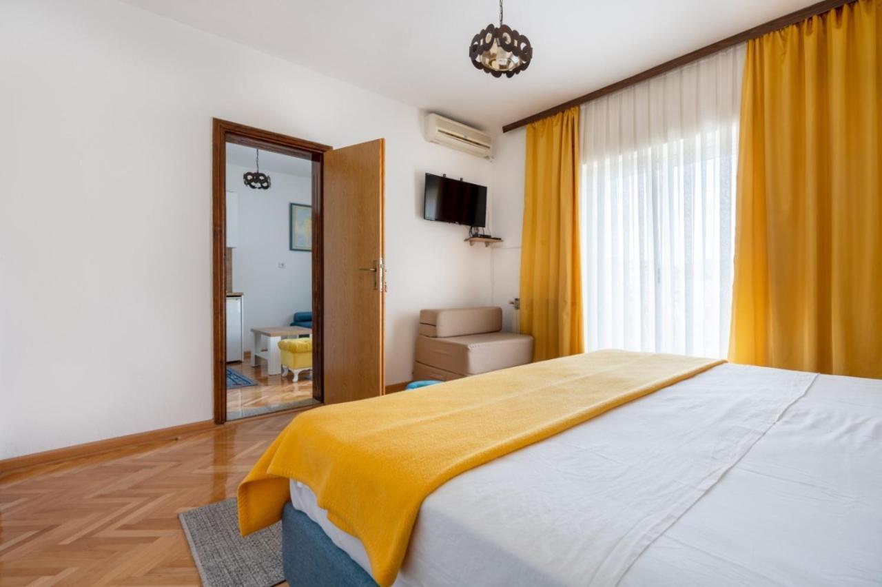 Apartments And Rooms Lotus Неум Экстерьер фото